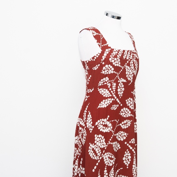 Vince Camuto - Printed Square-Neck Smocked-Back Maxi Dress - Picture 10 of 13